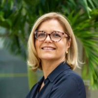 Monica Lucia Torres Vieira