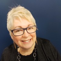 Linda Comeau