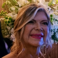 Flavia Lobato