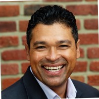 Ramón Pineda, Mba