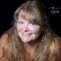 Jocelyne Von Strong