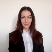 Anett Dobos