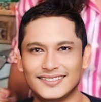 Yunius Suwantoro ,S.Sos,Pop