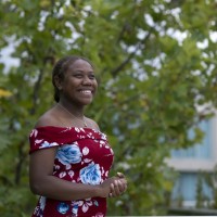 Gloria L.