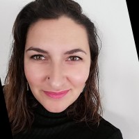 Lia Bastos