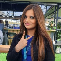 Amna H.