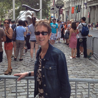 Deanna Holmes