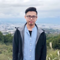 李闻博