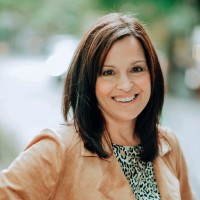 Angela Rowe