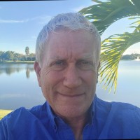 Steven J Lundy