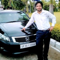 Vivek Shukla