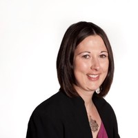 Angela Bates