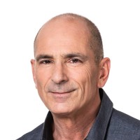 Eitan Raz