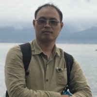 麦震宇