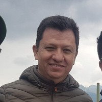 Carlos Flores