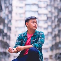 Nikie Dela Cruz