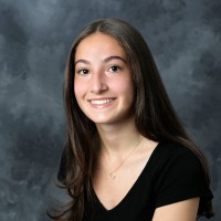 Natalie Dyer