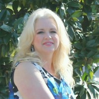 Tina Davis