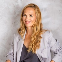Stella Ureta-Dombrowsky