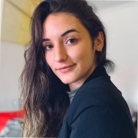 Cássia Bueno