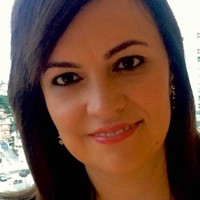 Cintia A. Ramos Souza Martins