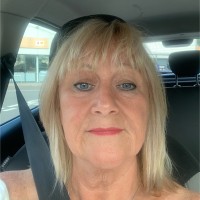 Nicola Mills