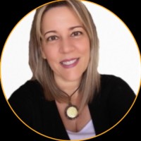 Monica Papp Paz