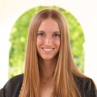 Anna Bookstaver