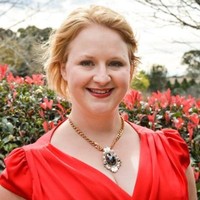 Naomi J. Andrews