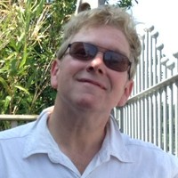 Simon Pearce
