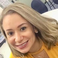 Maria Júlia Gomes