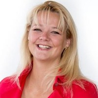 Wendy Van Kampen