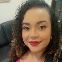 Evelly Larissa