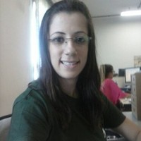 Aline R. Ferreira