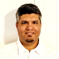 Roberto C. Lira
