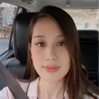 Kyra Mae Aves