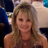Sandra Hermanns White