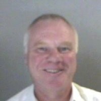Les Moore