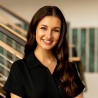 Annie Peretich