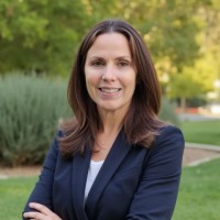 Clare Radecki