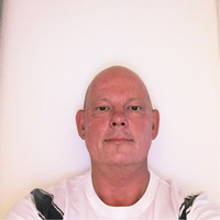 Erik Larsen
