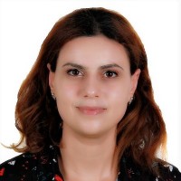 Fatma Dakhli, Mba
