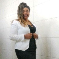 Aline Alves de Lima Müller