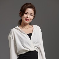 Miriam Wang