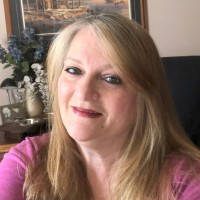 Wendi Aumann