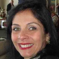 Luciana Reid Junqueira