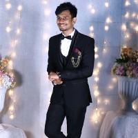 Dhrumit Gandhi