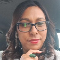 Farahnaz Thys