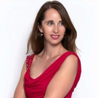 Isa Queirós