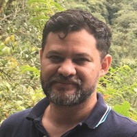 Julio Tullocks